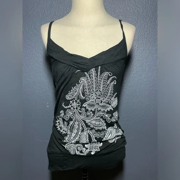 Cozy S&S Casual Lounge Wear Top-Straps Black sleeveless size medium blouse - Picture 10 of 10